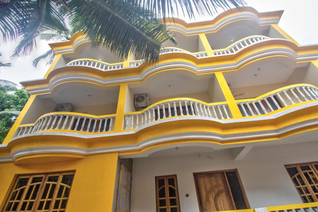 Renuka Holiday Inn Calangute Kültér fotó